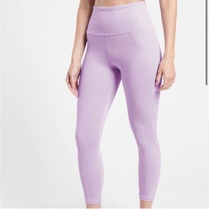 Athleta 7/8 Lilac Leggings